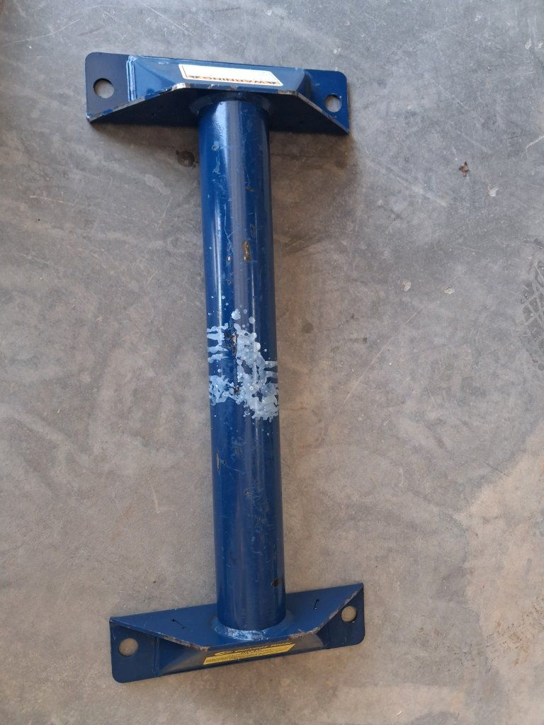 Main image 10
