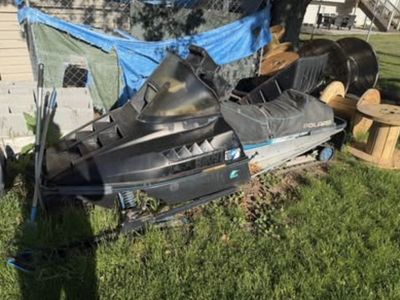 1998 Polaris Snowmobile - For Parts/Repair - Includes Owner's Manual