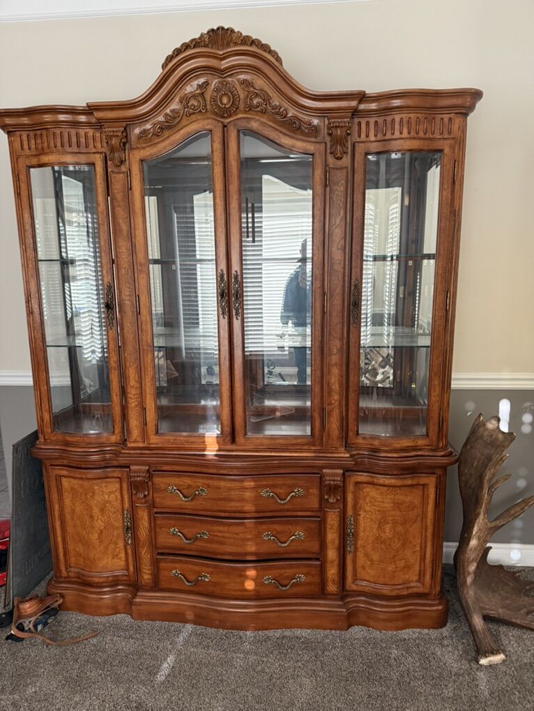 Very Nice Large Curio Cabinet