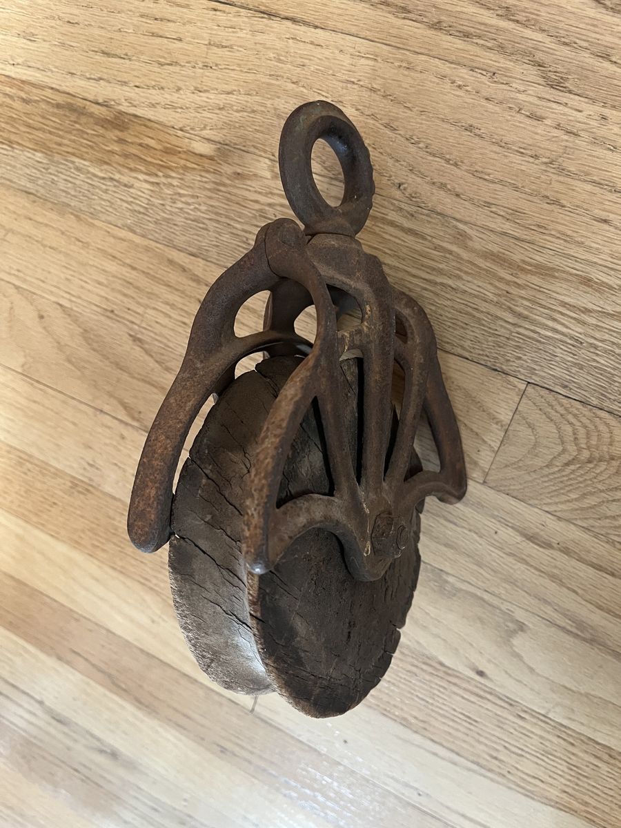Main image 3