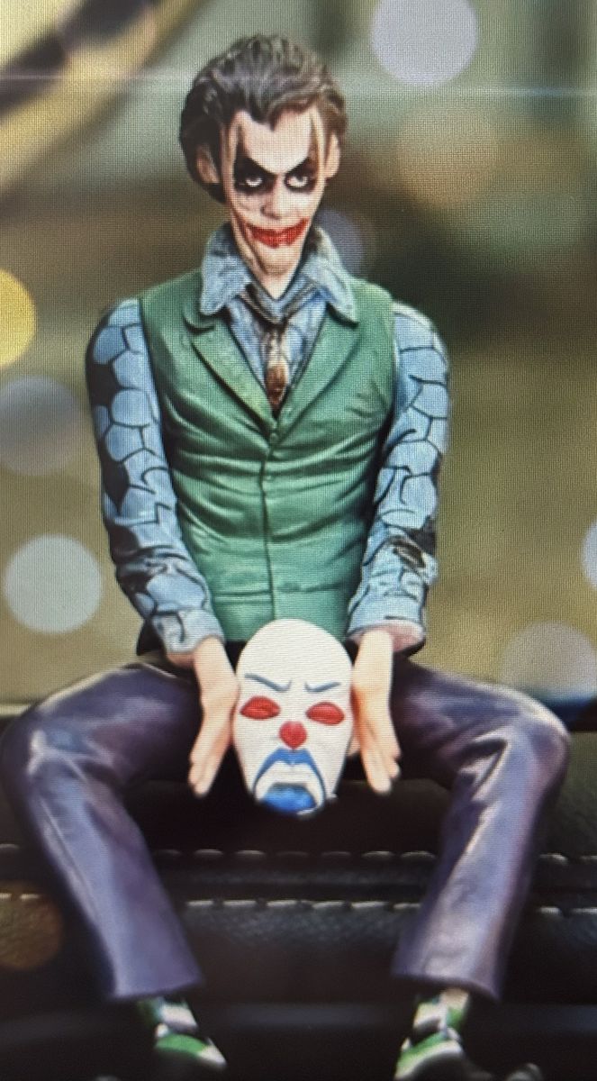The Dark Knight Joker Action Figure Statue – Car Dashboard / Desk Ornament (New)