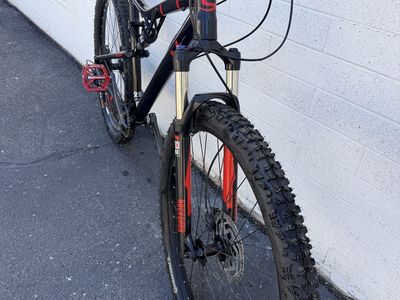 Cannondale Rush XL Full Suspension Mountain Bike - Medium Black/Red