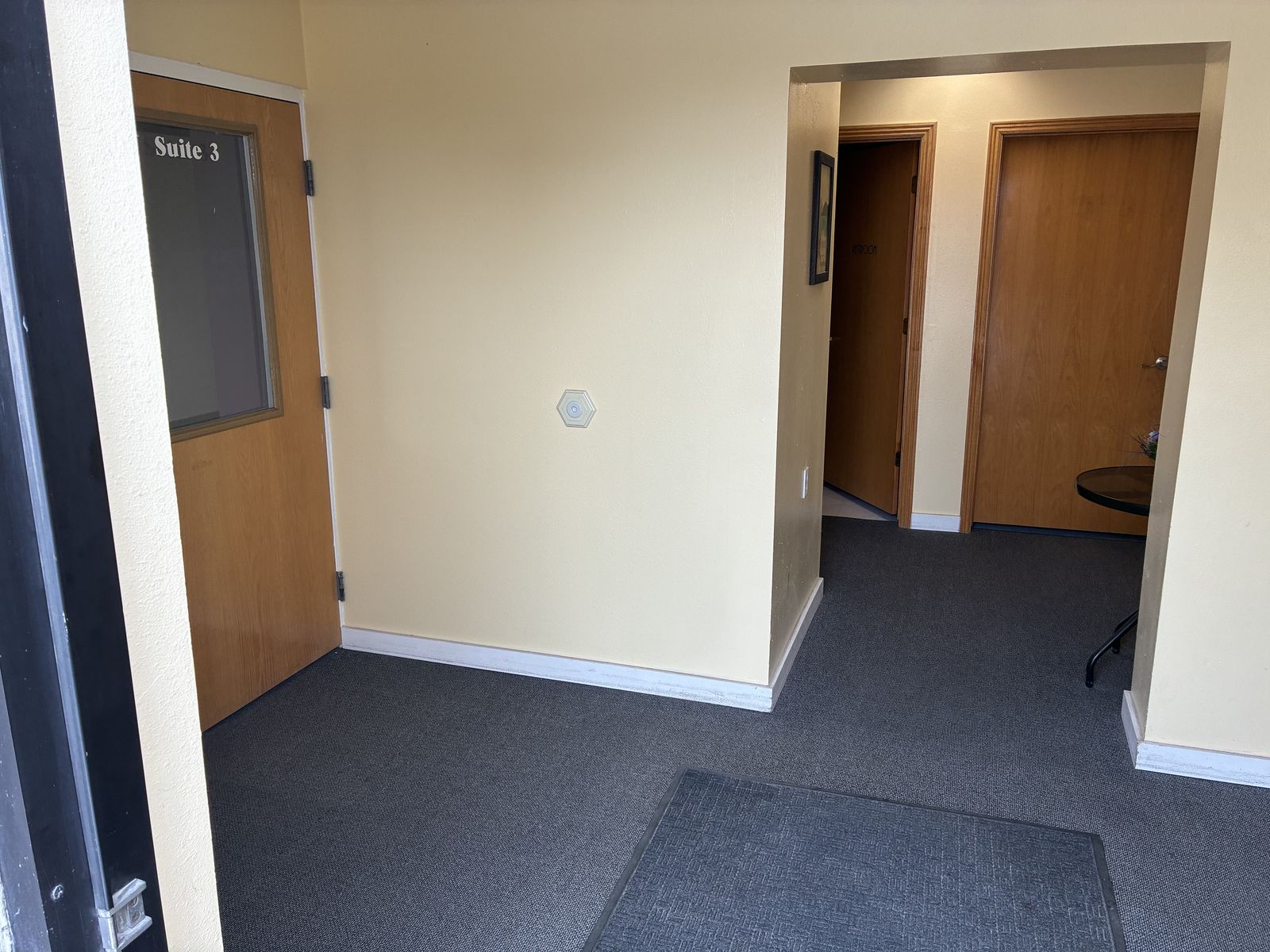 Main image 9