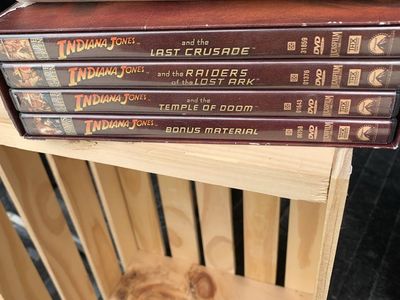 Raiders of The Lost Ark box DVD set