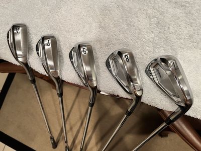 Srixon ZXi5 irons
