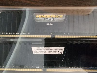 Vengeance LPX DDR4