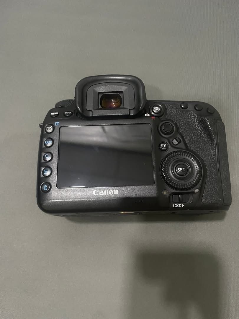 Main image 4