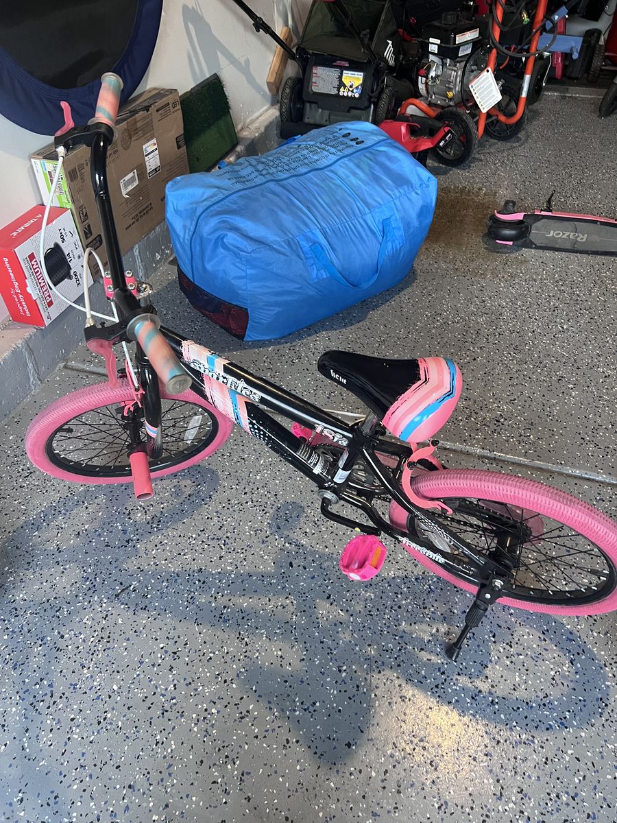 Girl bike
