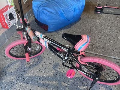 Girl bike