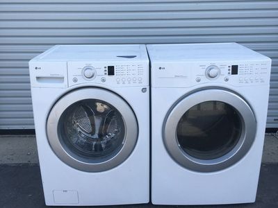 Stackable LG Washer & Electric Dryer-Free Local Delivery.