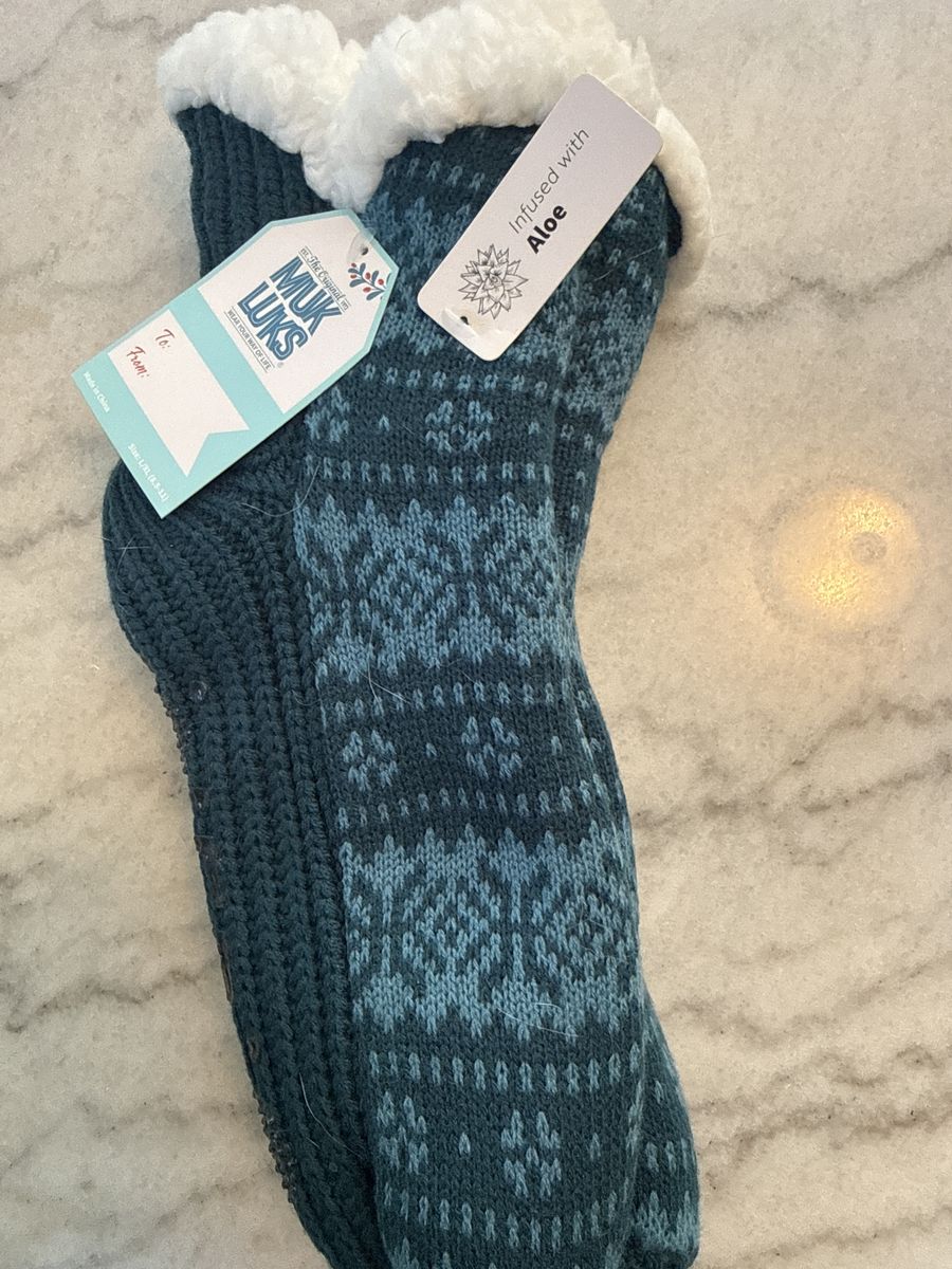 Muk Luks Aloe-Infused Fleece-Lined Cabin Slipper Socks - Blue Pattern Size L/XL