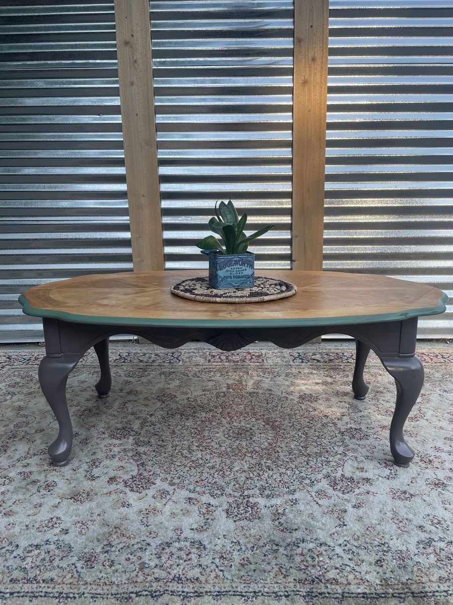 Beautiful vintage coffee table