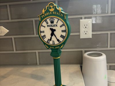 Pebble Beach Golf Clock