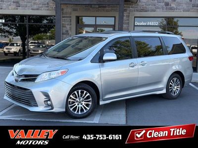 2020 Toyota Sienna XLE 8-Passenger