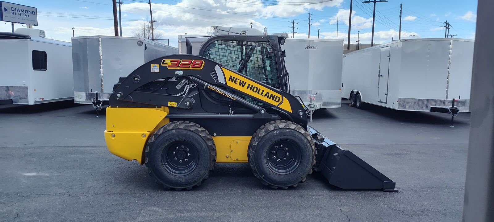 New Holland L328 – ON SALE $53,999