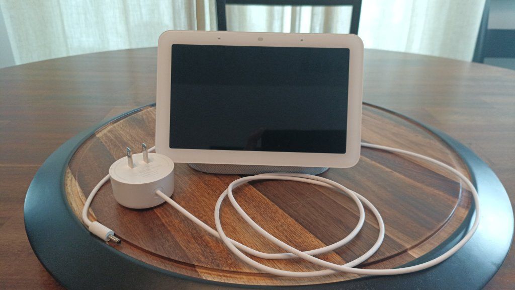Google Nest Hub 1st Gen Smart Display with Power Adapter - Chalk / Light Gray