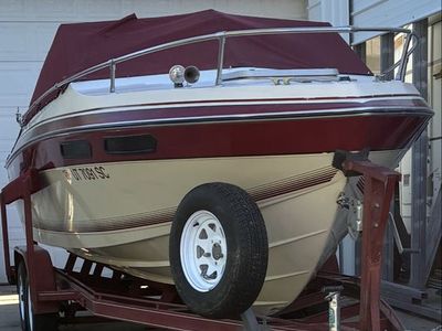 1989 Reinell 21.5’ Cuddy Cabin with Trailer and OMC King Cobra 460 Engine