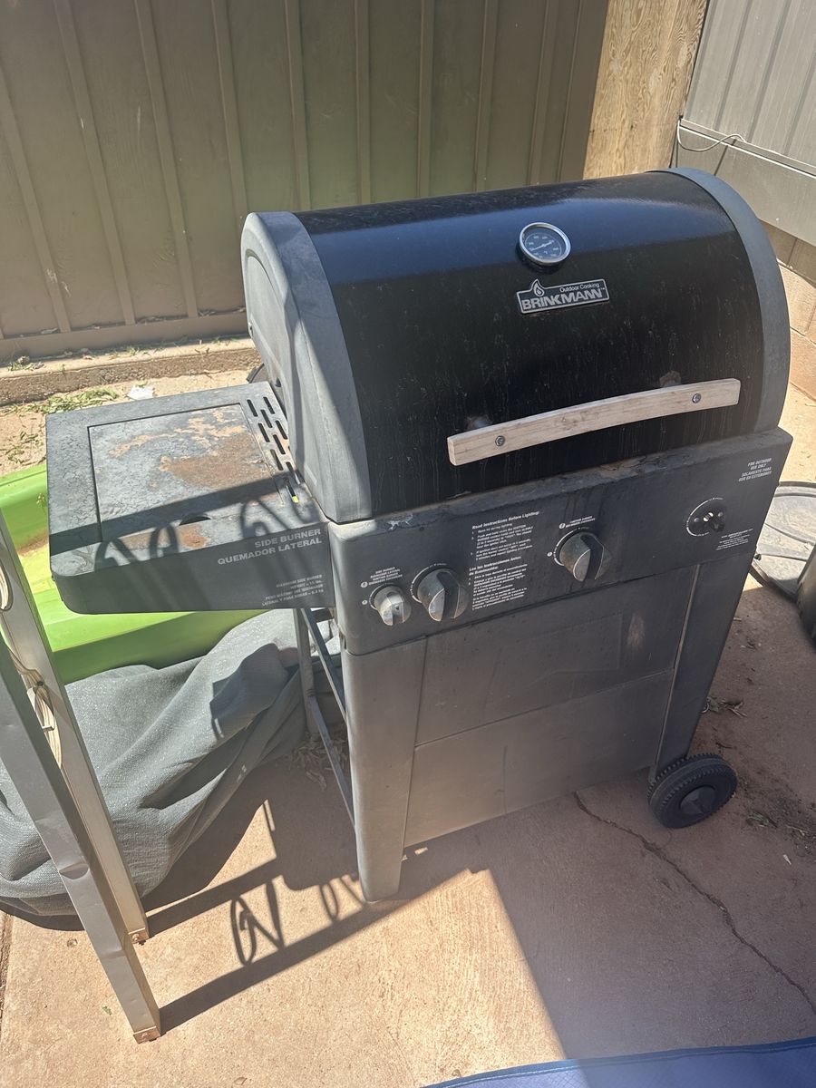 Brinkmann Outdoor Cooking Grill - Black 2-Burner Propane Gas BBQ with Side Burner & Thermometer