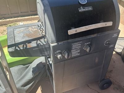 Brinkmann Outdoor Cooking Grill - Black 2-Burner Propane Gas BBQ with Side Burner & Thermometer
