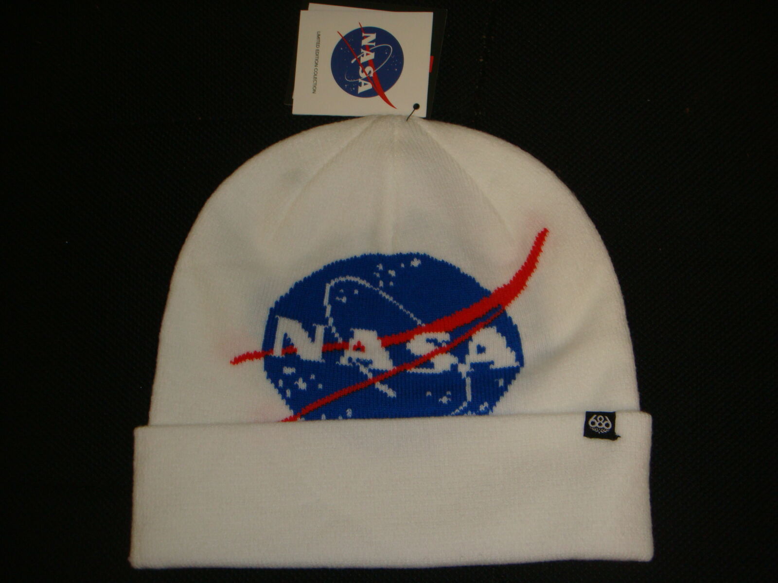 NASA x 686 white beanie new with tags