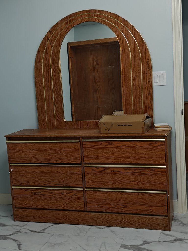 Wood Dresser