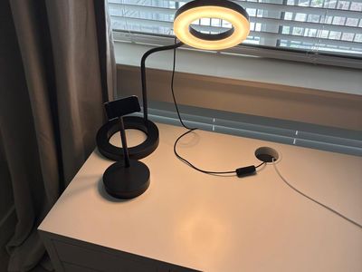 Ring Lamp with Phone Holder