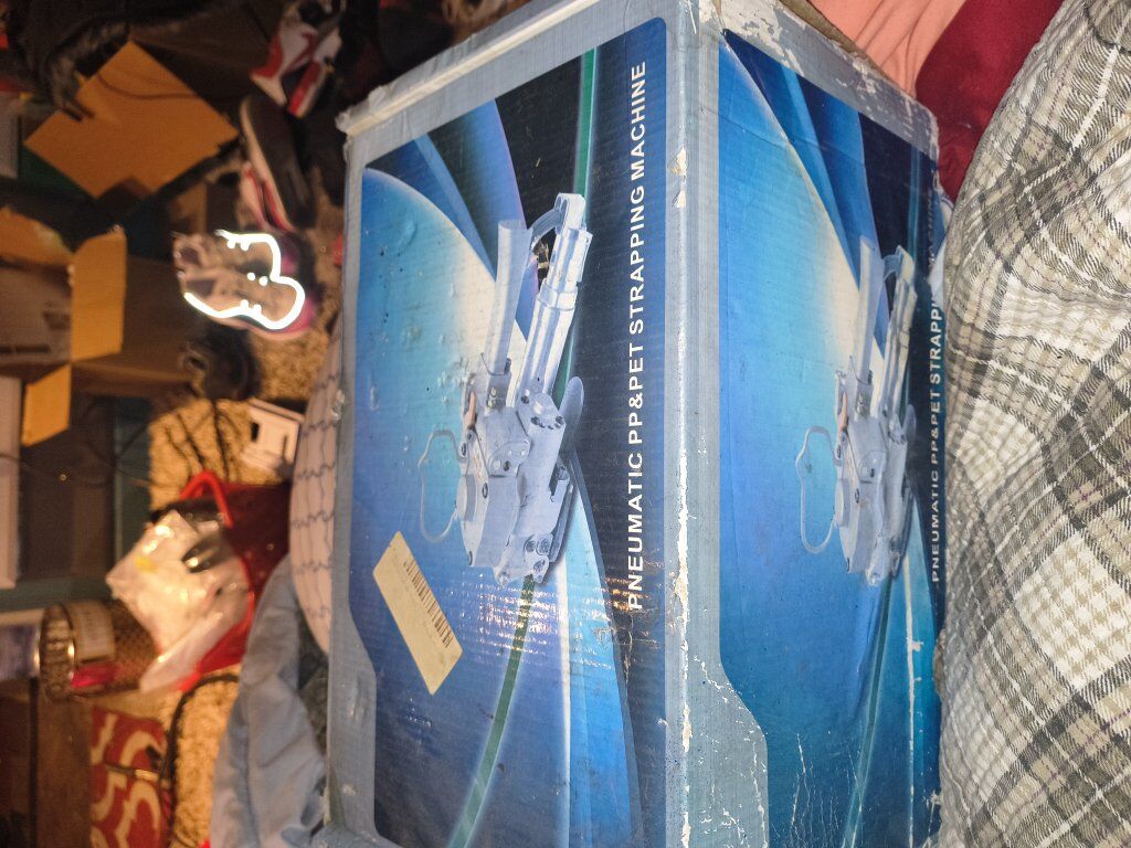 pneumatic str apping machine