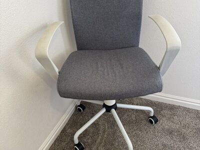 Rolling Office Chair