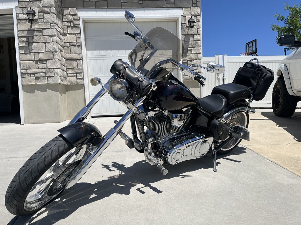 2005 Big Dog Mastiff