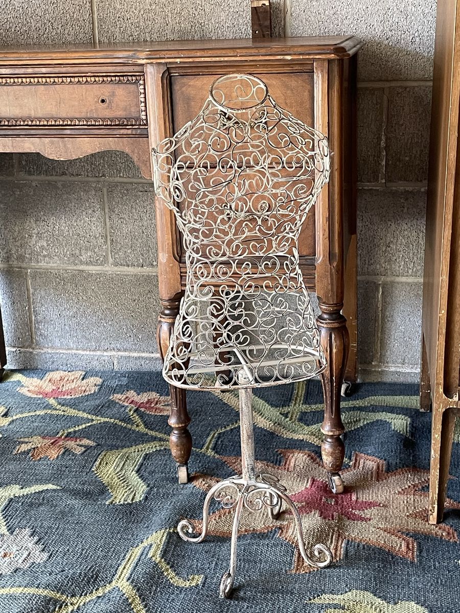 Vintage Scrollwork Wire Dress Form Mannequin Display Stand 29”