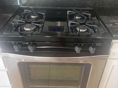 Whirlpool Stainless Steel Gas Range with Oven
