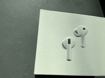 Apple AirPods Pro 3 Wireless Headphones with USB-C Charging Case (New, Sealed)