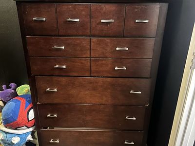 5 Drawer Dresser