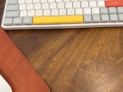 NuPhy Air60 V2 Mechanical Keyboard - White - Slightly Bent/Sloped