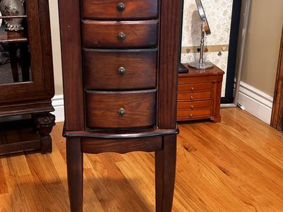 Jewlery armoire
