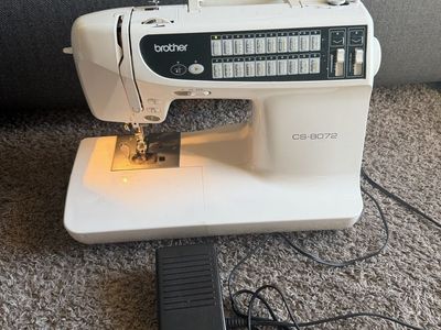 Brother sewing machine cs-8072