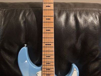 Yamaha PACP12M Pacifica Professional 2024 - Present - Blue Beach Burst