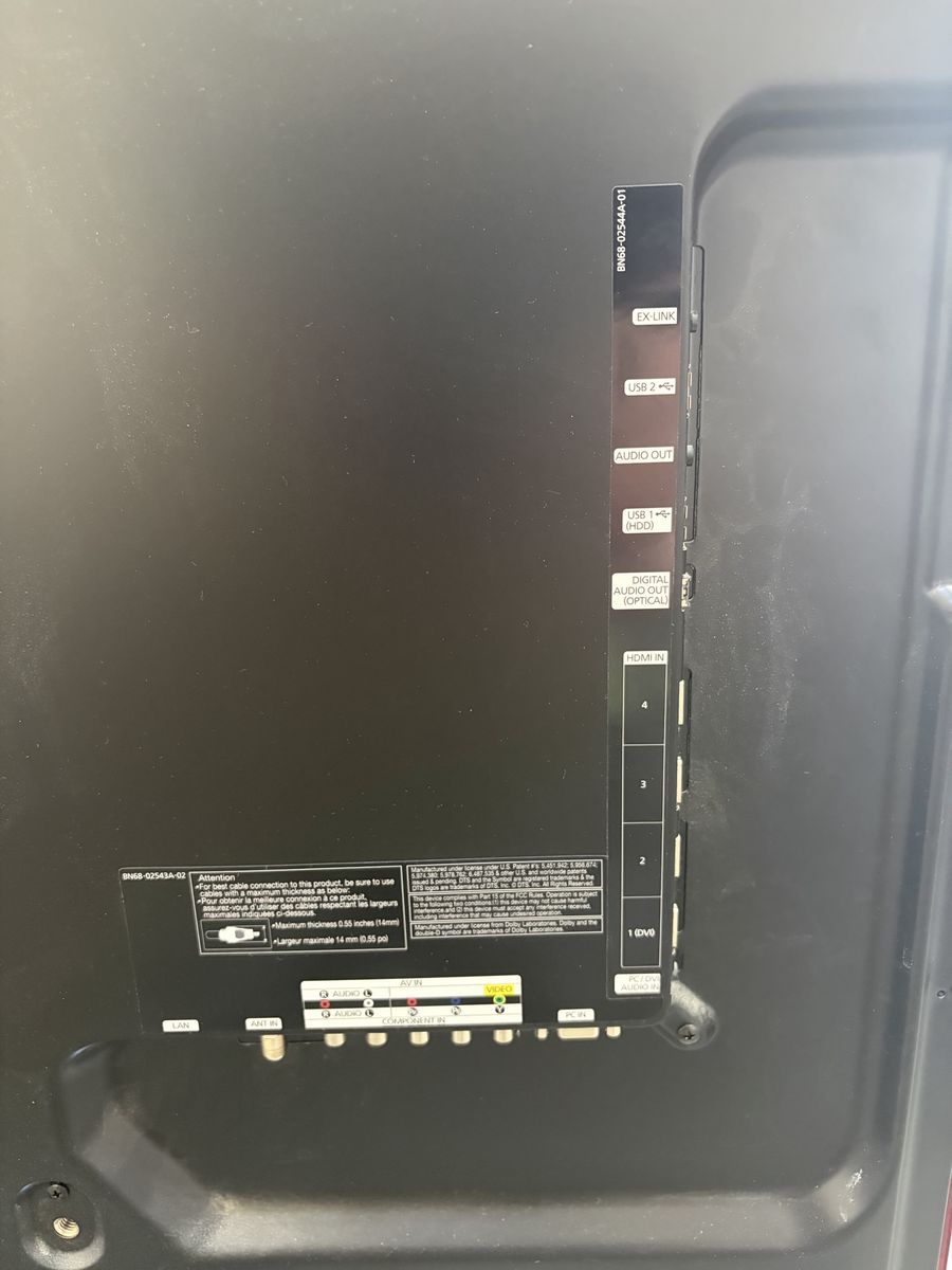 Main image 3