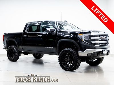 2025 GMC 1500 SLT