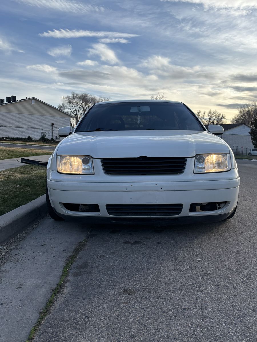 1999 VOLKSWAGEN JETTA
