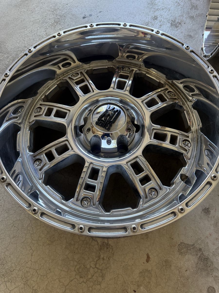 3 XD/3Com Truck Wheels/Rims - $220