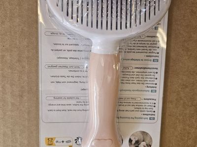 Pet brush