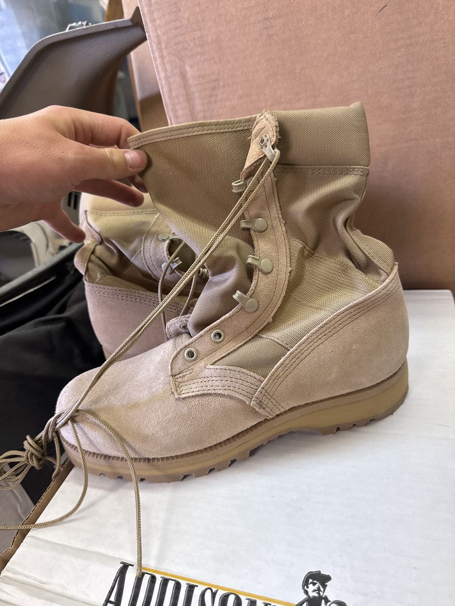 Army Combat Work Boots Tan Color Womens 7 Hot Weather