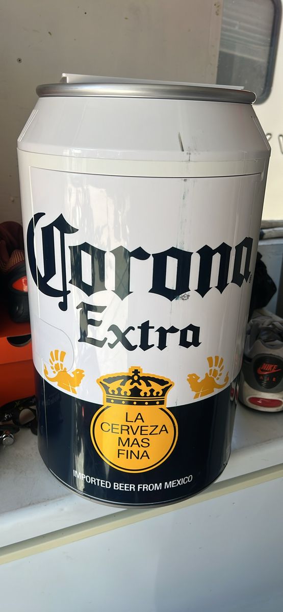 Koolatron Corona Extra Mini Can Cooler & Warmer - Portable 12V/110V 8L Capacity Fridge