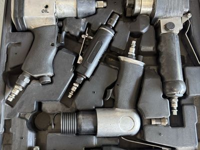 Pneumatic Air Tool Set - Impact Wrench, Air Hammer, Die Grinder, Ratchet Wrench & Cut-Off Tool