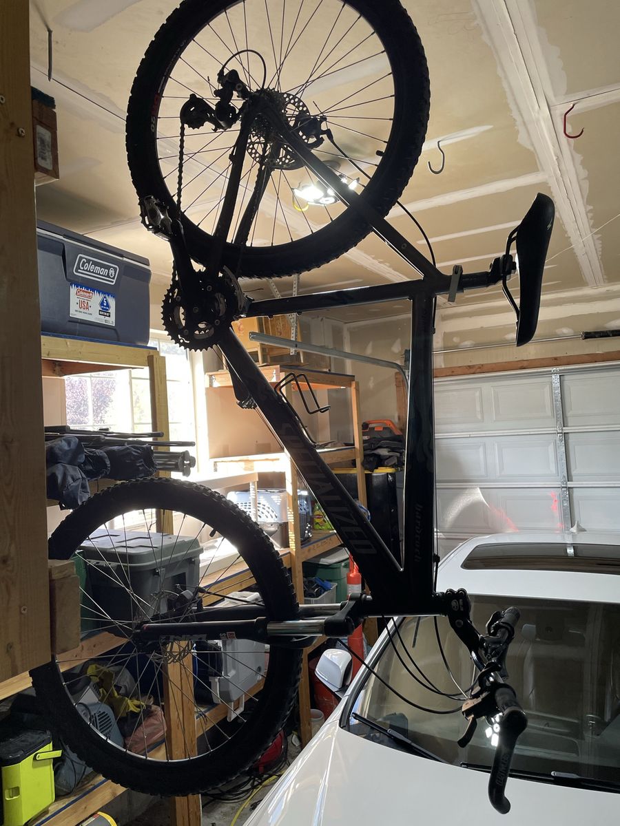 Specialized Hardrock Mountain Bike - 26" Wheels, Disc Brakes, Black