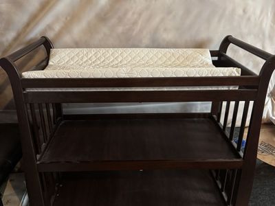 Nursery furniture set