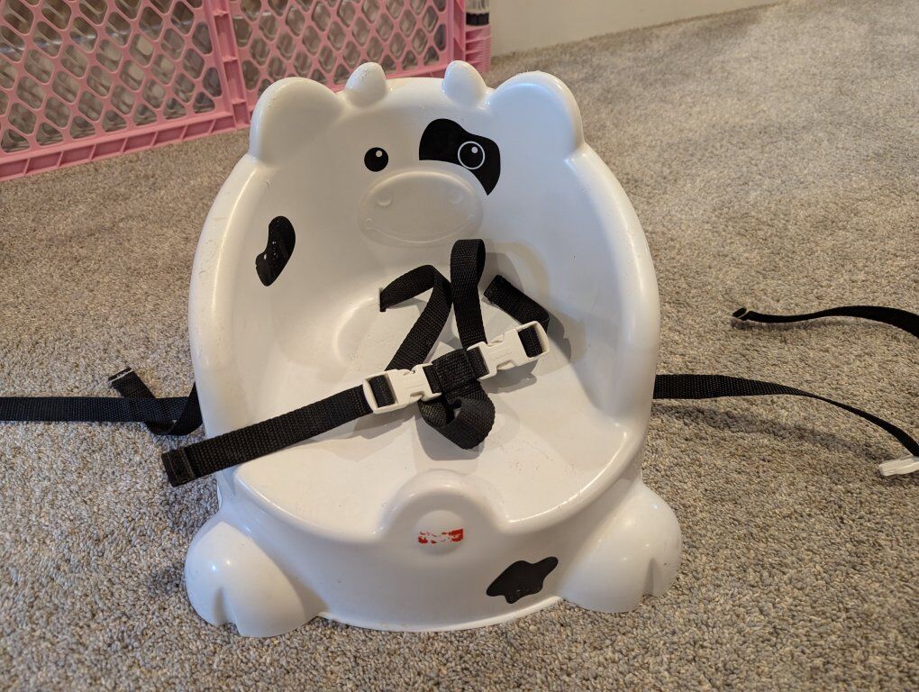 Cow booster seat