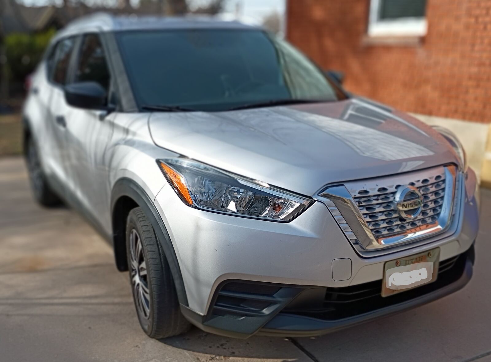 2019 Nissan Kicks SR