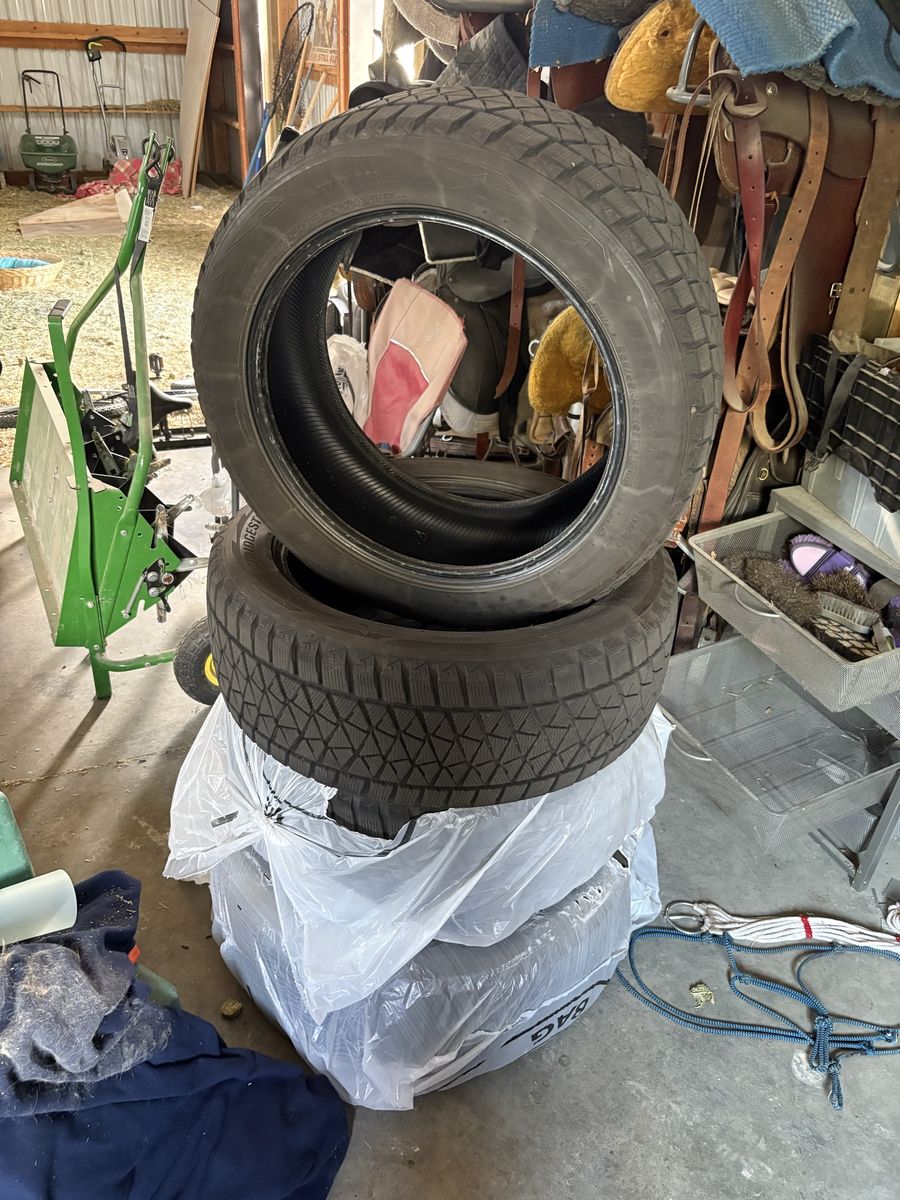 Blizzak 265/50R20 107T DM-V2